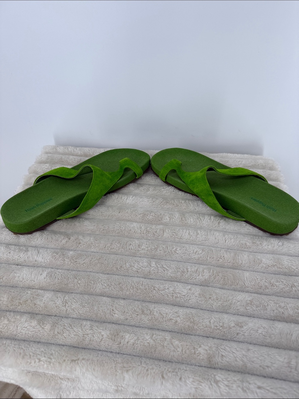 Hush Puppies Green Suede Thong Sandals size 9.5M - Picture 5 of 10